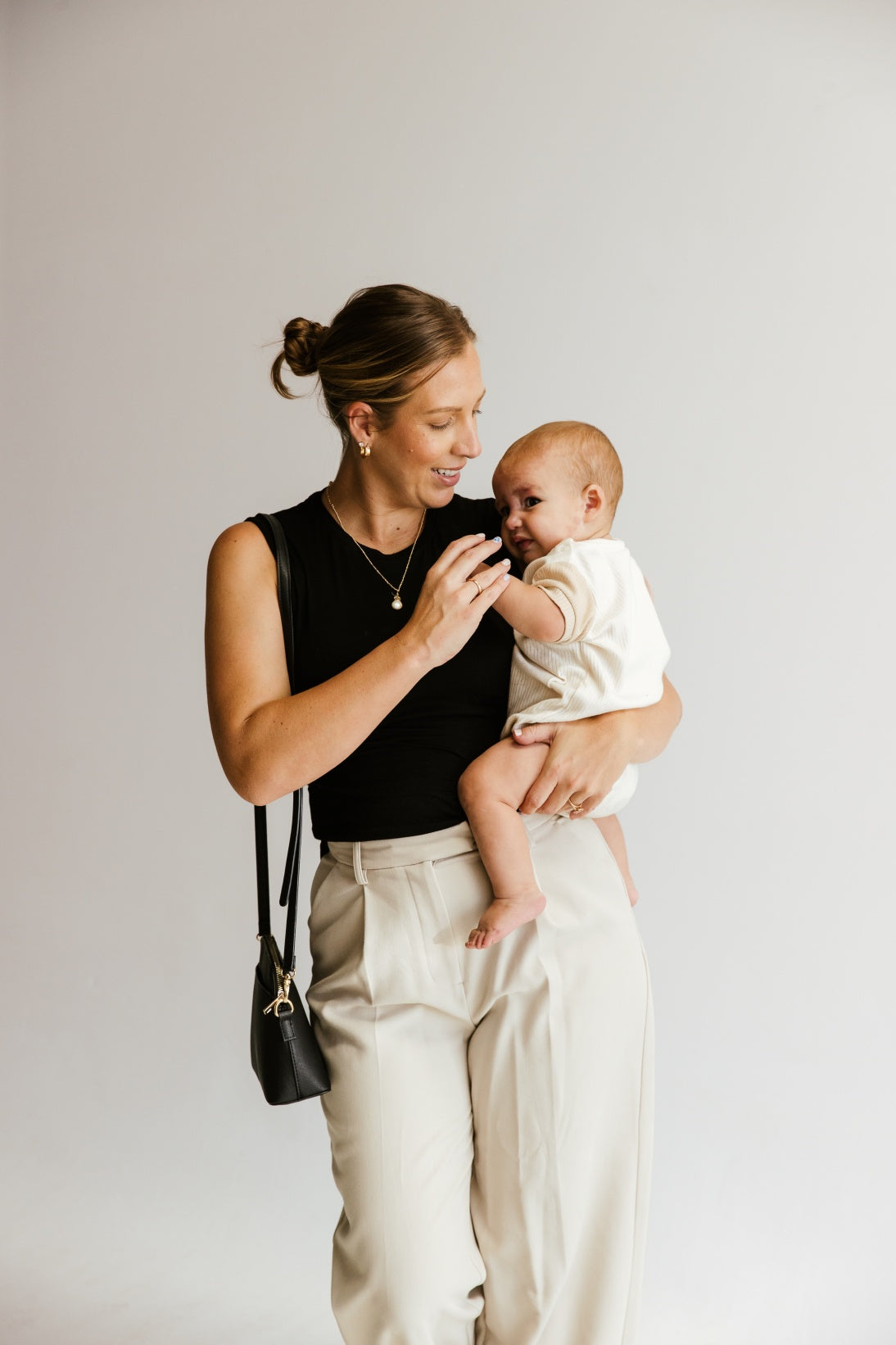 It's Simply Bella Breastfeeding Set